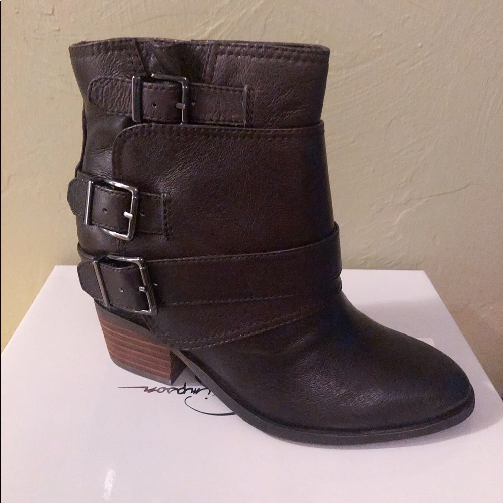Jessica Simpson boots